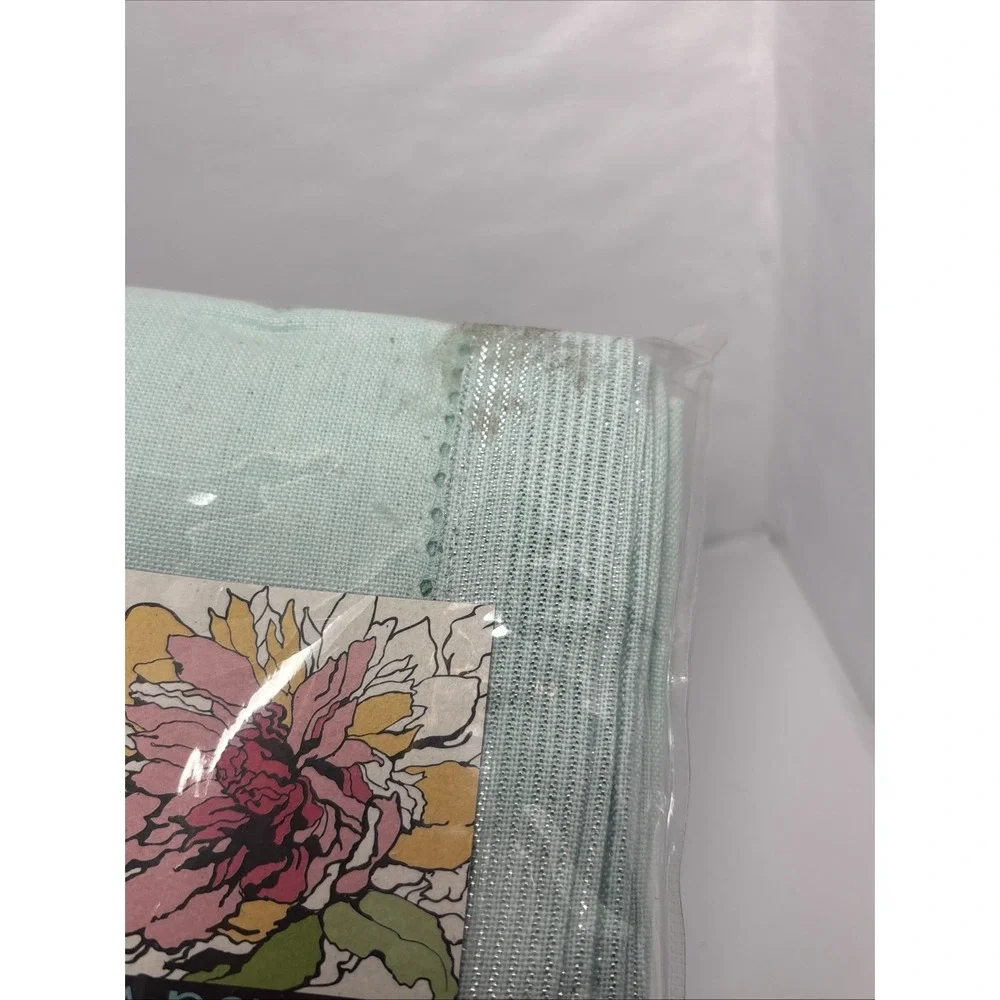 Cynthia Rowley New York Set of 4 Dinner Napkins
